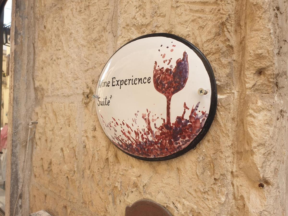 Wineexperience- Wine&Jacuzzi Suite Lecce Buitenkant foto