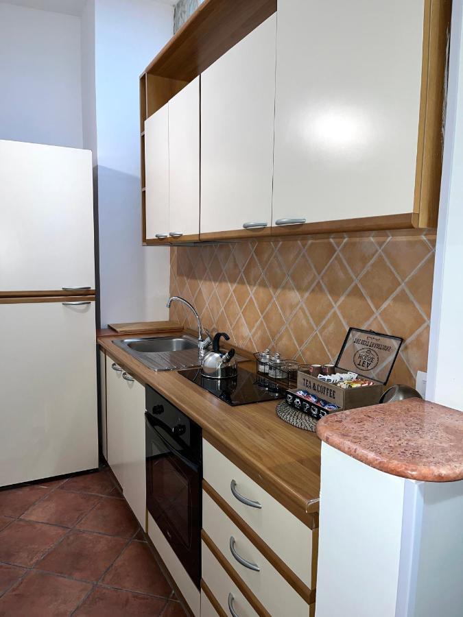 Wineexperience- Wine&Jacuzzi Suite Lecce Buitenkant foto